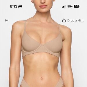 SKIMS fits everybody unlined demi bra